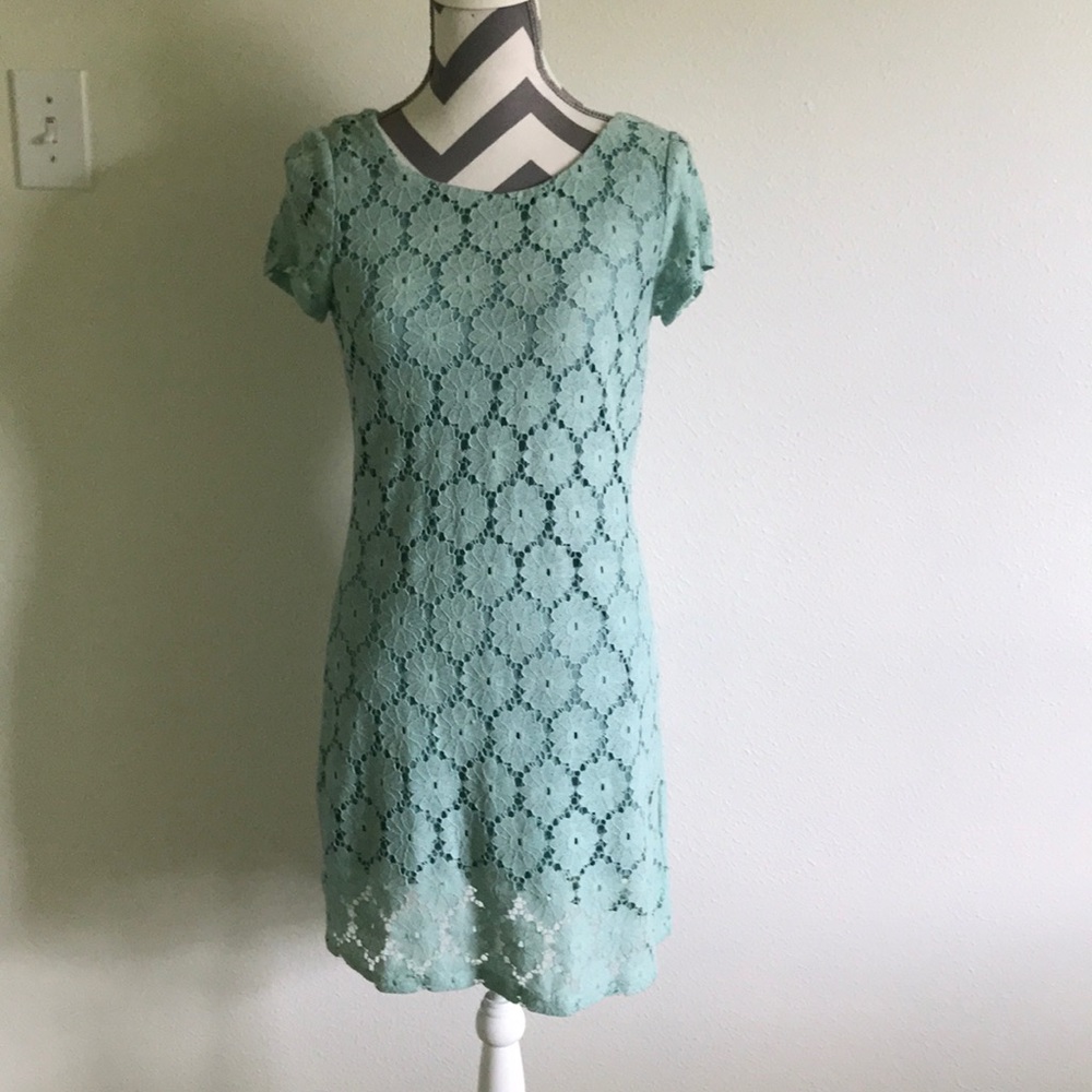 Lace dress
